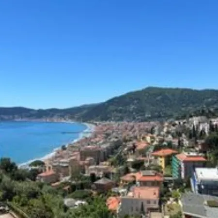 Casa de Férias Casa Vacanze Alassio