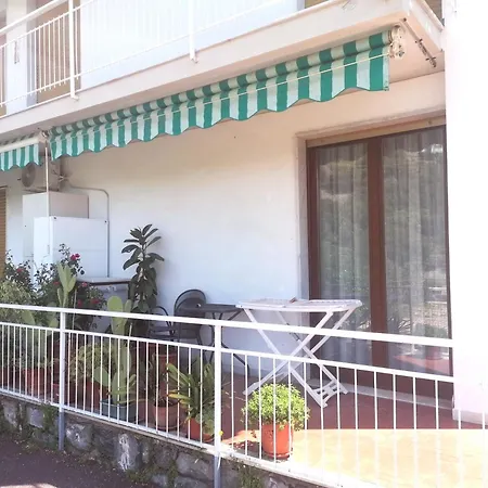Casa Vacanze Casa de Férias Alassio